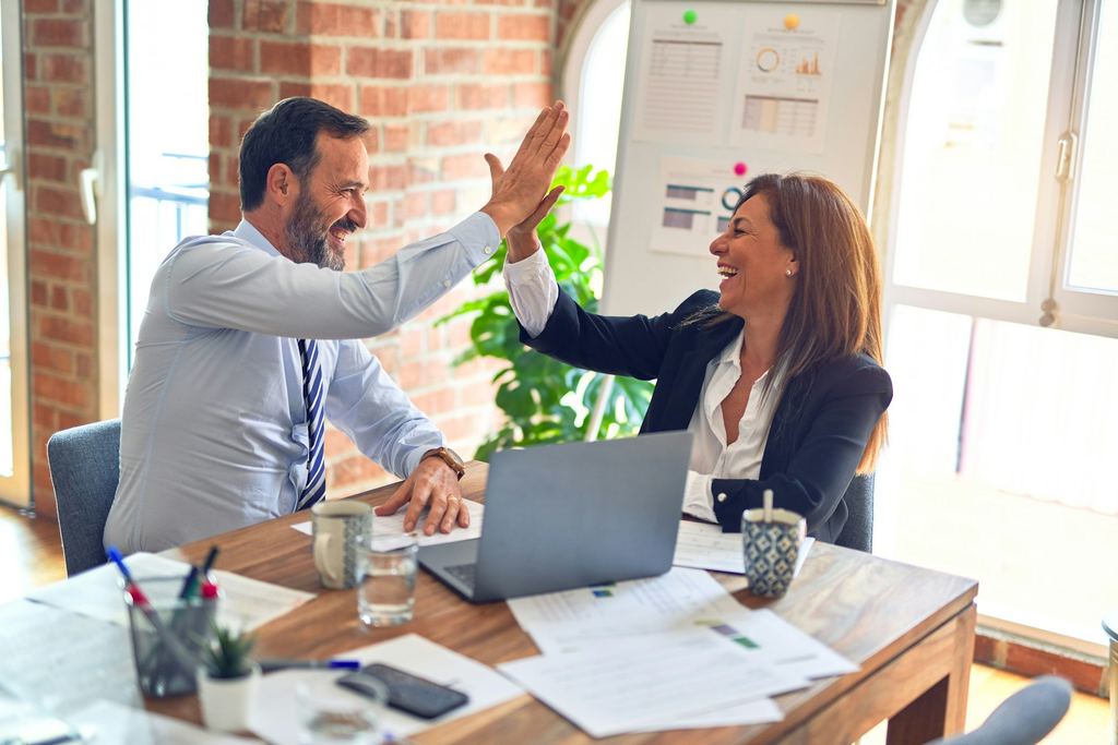 Professionelles Team verwaltet den Betrieb
